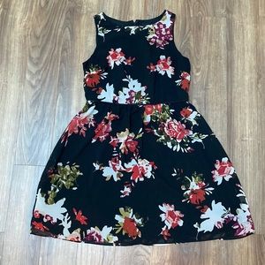 Like New, Loft Size 8P Floral Dress